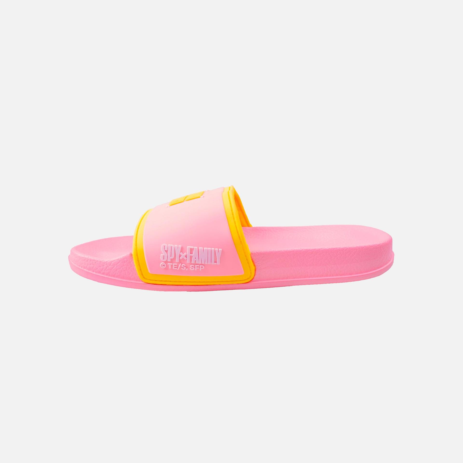 GriPP Slip On - Spy x Family Pink Waku